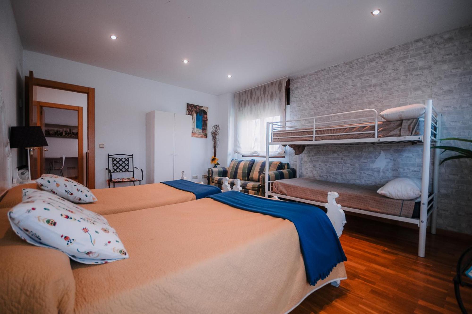 Villa Tiviti Oviedo Buitenkant foto